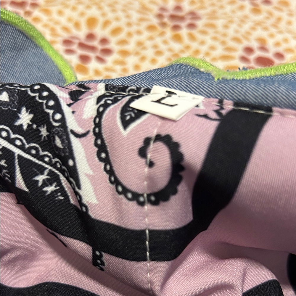 Colorful Patchwork jacket with Scalloped Edges - Picture 3 of 3
